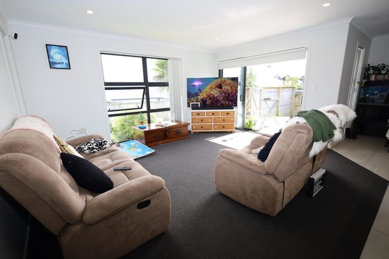 Photo of property in 10 Herring Place, Omokoroa, 3114