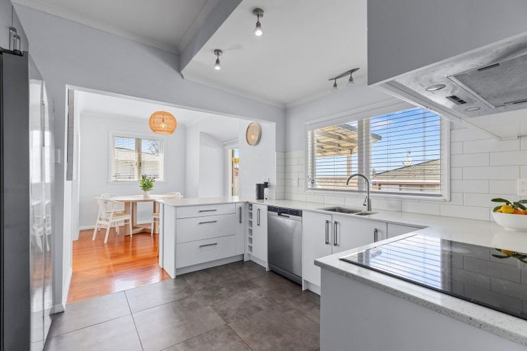 Photo of property in 142 Edgecumbe Road, Tauranga South, Tauranga, 3112
