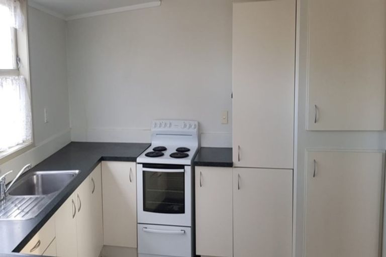 Photo of property in 24 Bedlington Avenue, Manurewa, Auckland, 2102