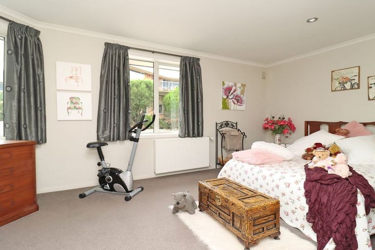 Photo of property in 17 Grove Avenue, Weston, Oamaru, 9401