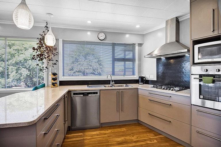 Photo of property in 15a Nugent Street, Bell Block, New Plymouth, 4312