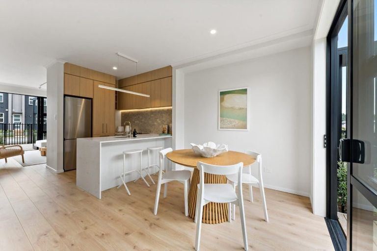 Photo of property in 660d Swanson Road, Swanson, Auckland, 0612