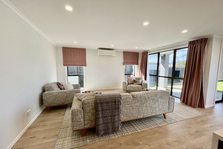 Photo of property in 11 Kaihaukai Lane, Ramarama, 2579