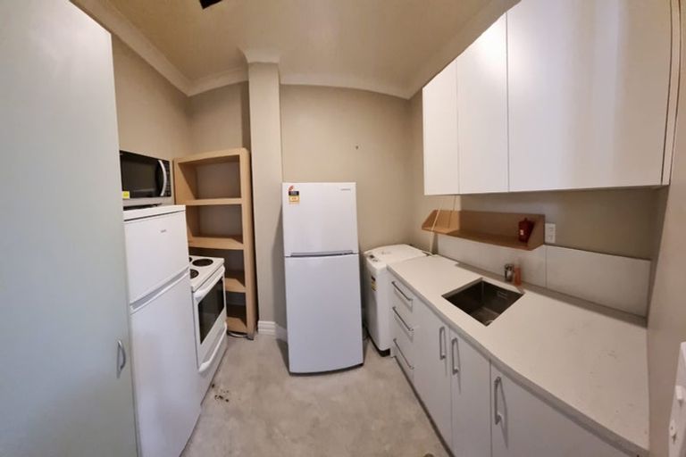 Photo of property in 56 Pipitea Street, Thorndon, Wellington, 6011