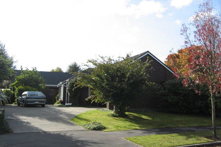 Photo of property in 14 Montclare Avenue, Ilam, Christchurch, 8041