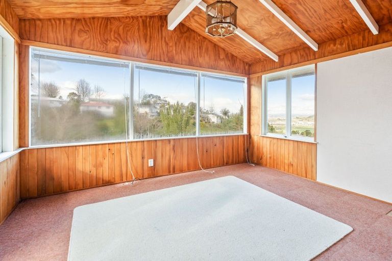 Photo of property in 44 Memorial Drive, Parahaki, Whangarei, 0112