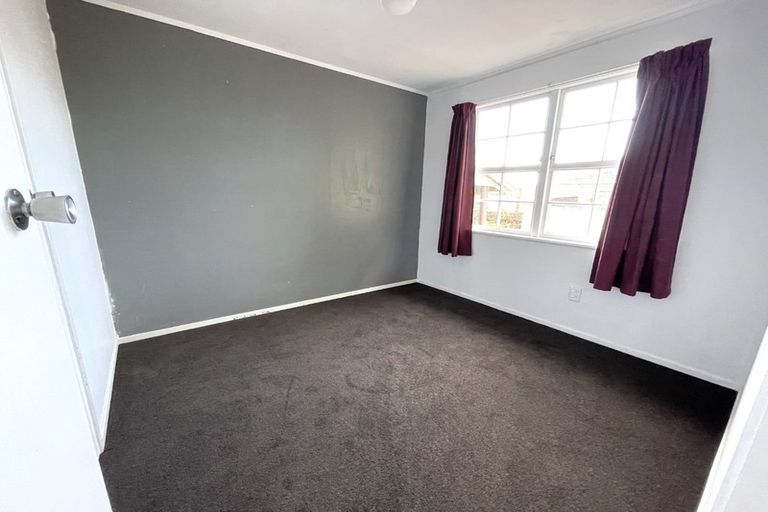 Photo of property in 15 Frostbite Place, Ranui, Auckland, 0612