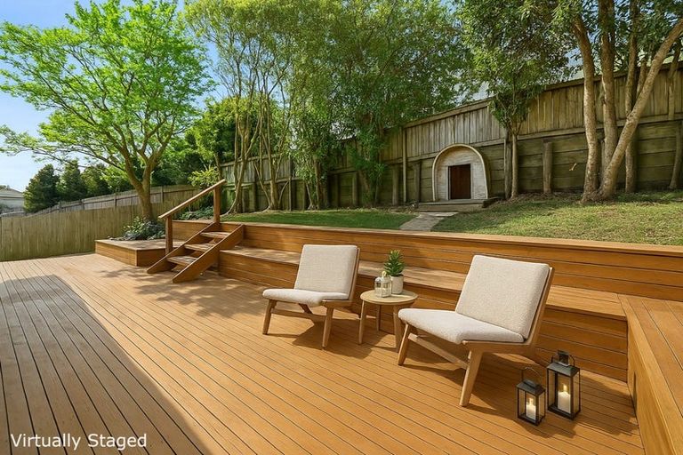 Photo of property in 121b Sunnyside Road, Sunnyvale, Auckland, 0612