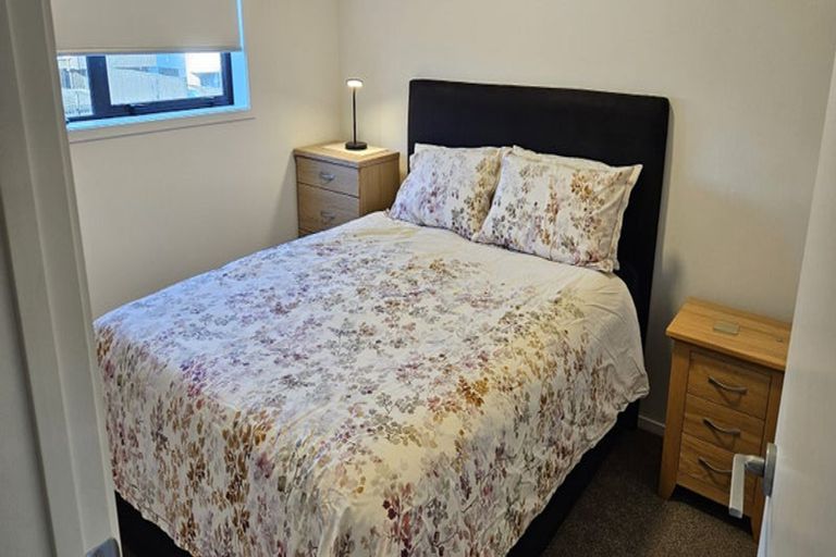 Photo of property in 23 Manarini Road, Westgate, Auckland, 0614