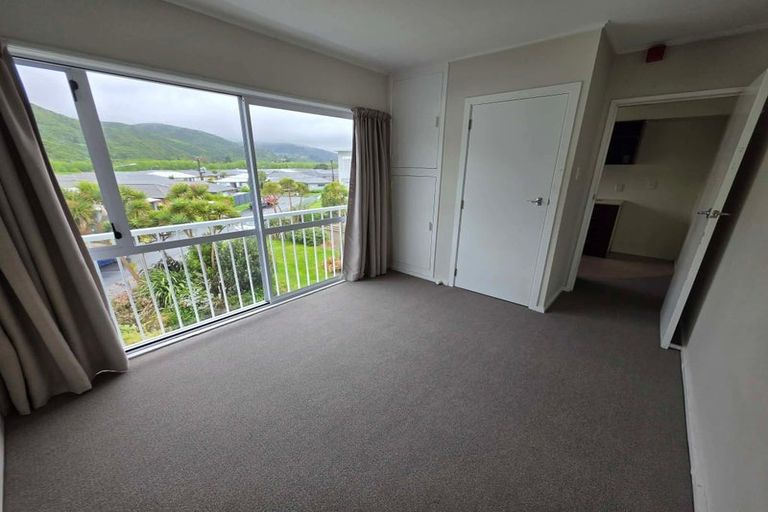 Photo of property in 95 Farmer Crescent, Taita, Lower Hutt, 5011