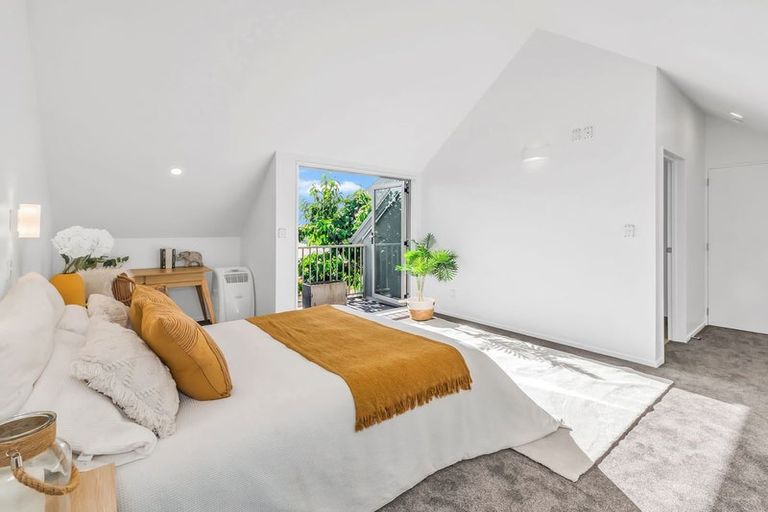 Photo of property in 4/1010 Colombo Street, St Albans, Christchurch, 8014