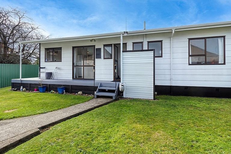 Photo of property in 23b Steeles Lane, Western Heights, Rotorua, 3015