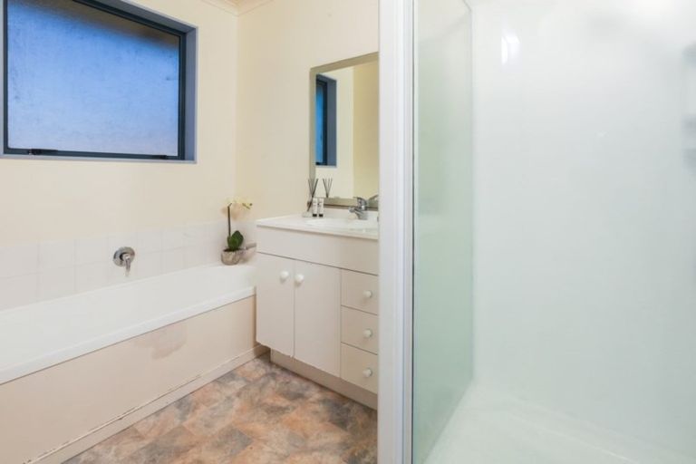 Photo of property in 40 Aldona Place, Fairview Downs, Hamilton, 3214