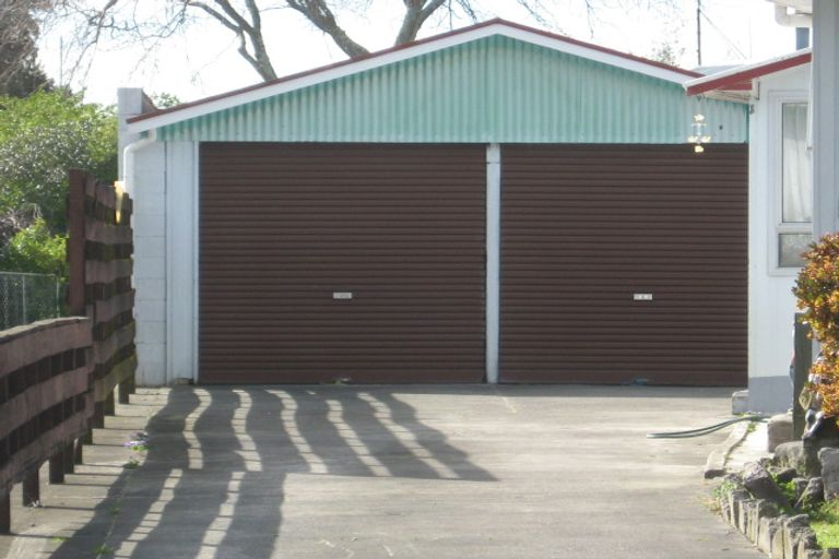 Photo of property in 50 Puriri Crescent, Edgecumbe, 3120