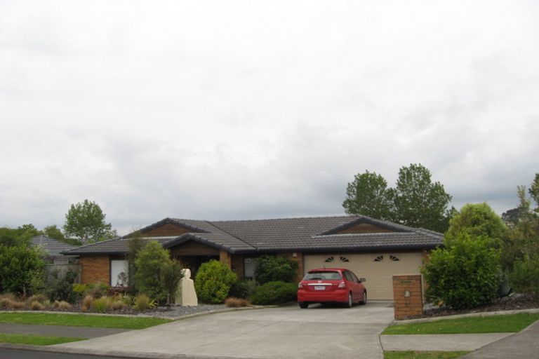 Photo of property in 27 Solan Drive, Waimauku, 0812