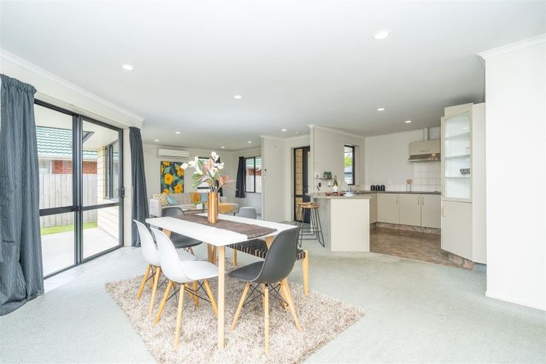 Photo of property in 7 Woodgreen Way, Hamilton East, Hamilton, 3216