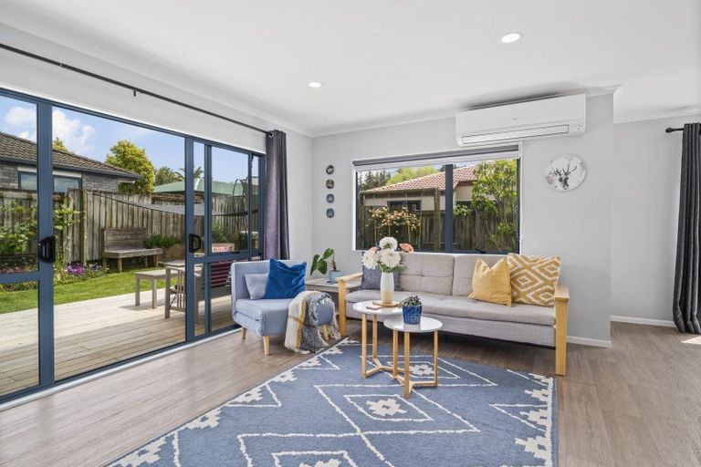 Photo of property in 17 Edward Payton Grove, Pukehangi, Rotorua, 3015