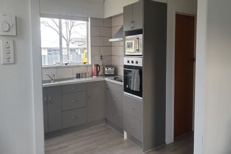 Photo of property in 32 Grange Street, Winton, 9720