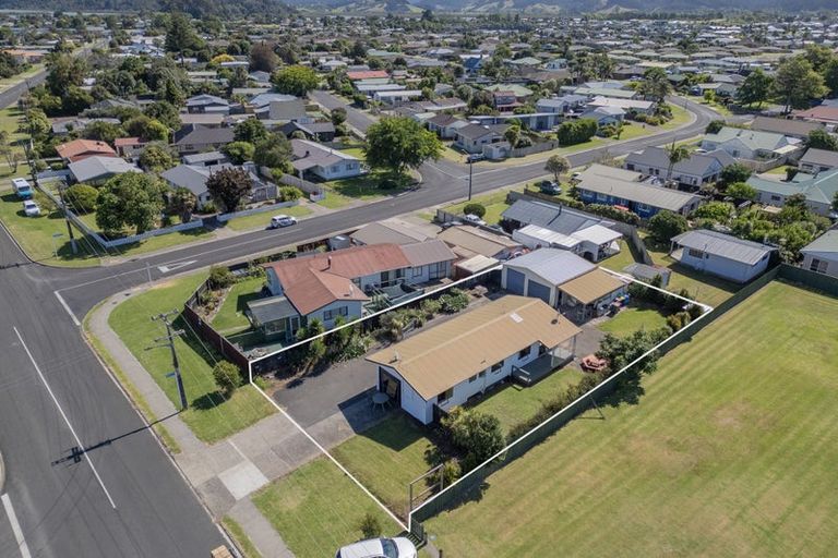 Photo of property in 34 Cook Drive, Whitianga, 3510