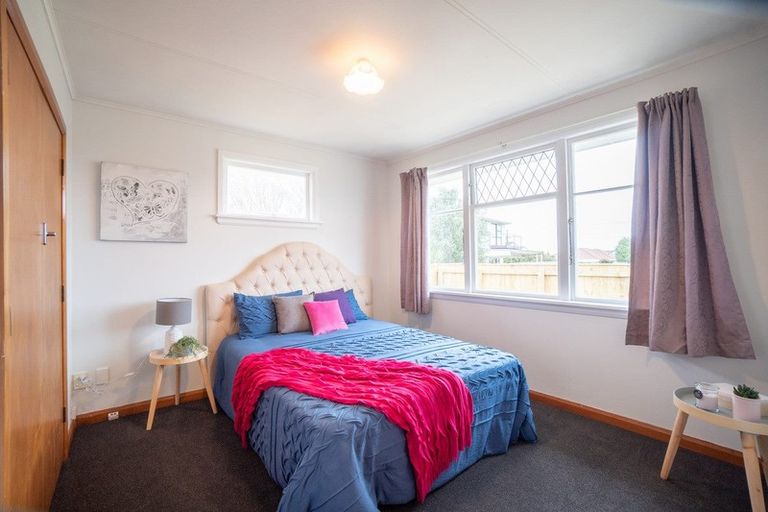 Photo of property in 22c Roberts Line, Kelvin Grove, Palmerston North, 4414