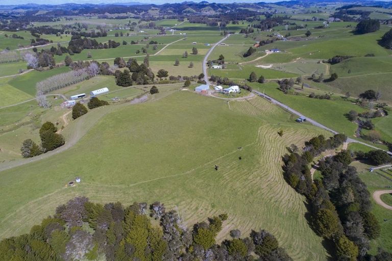 Photo of property in 82 Johnson Road, Hukerenui, Hikurangi, 0182