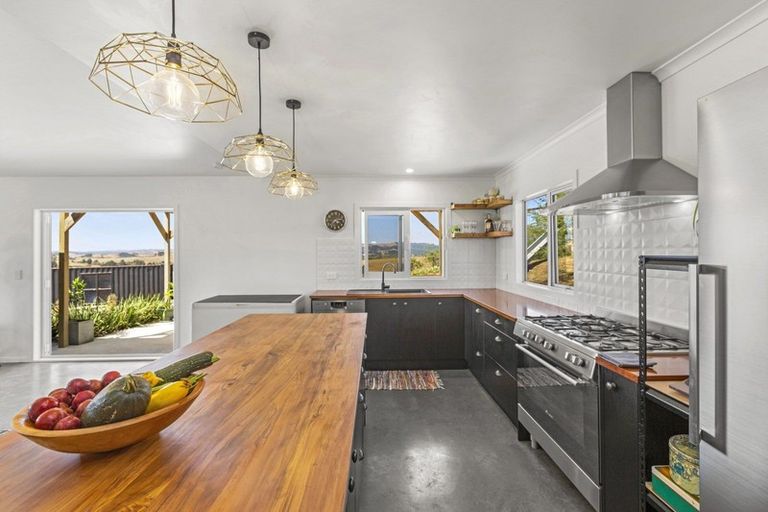 Photo of property in 42 Van Houtte Road, Raglan, 3295