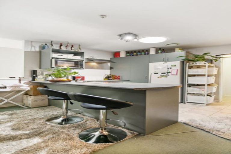 Photo of property in 5/81 Birkenhead Avenue, Birkenhead, Auckland, 0626