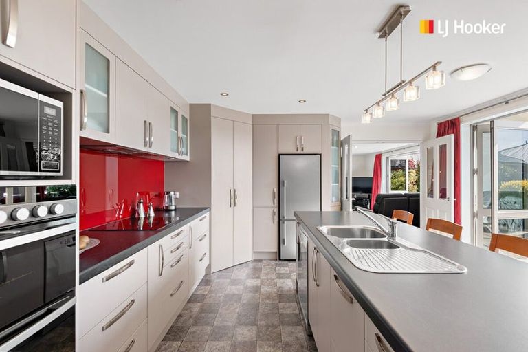 Photo of property in 24 William James Close, Mosgiel, 9024