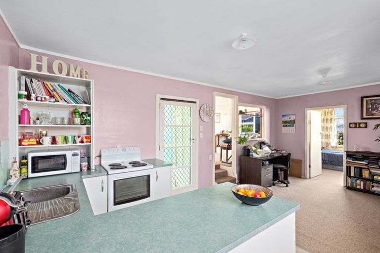 Photo of property in 15 Dawson Road, Snells Beach, 0920