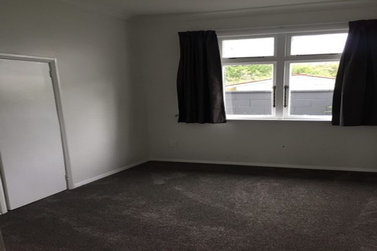 Photo of property in 16 Milson Line, Roslyn, Palmerston North, 4414