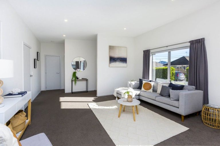 Photo of property in 16 Lane Street, Wallaceville, Upper Hutt, 5018