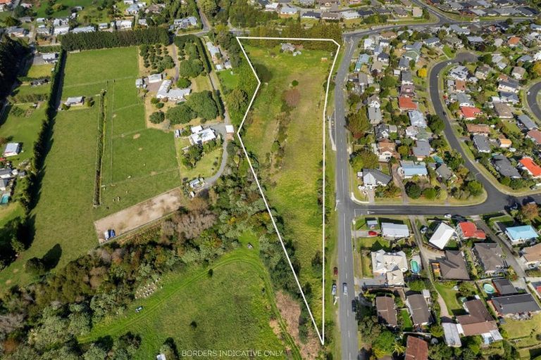 Photo of property in 1 Ranginui Road, Welcome Bay, Tauranga, 3112