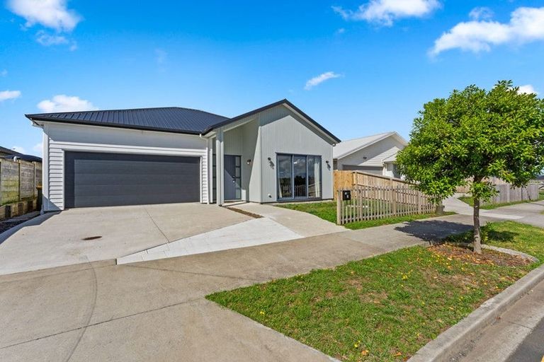 Photo of property in 3 Wheriko Avenue, Glenbrook, 2681