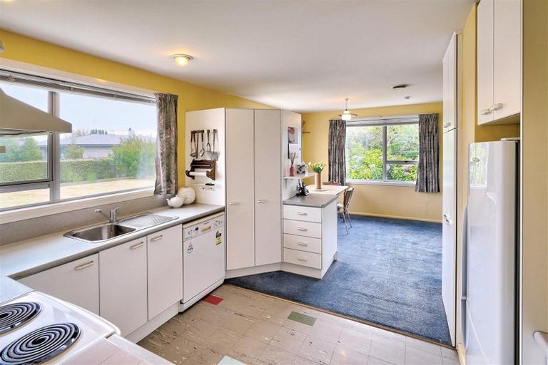 Photo of property in 8 Wingate Street, Redwood, Christchurch, 8051