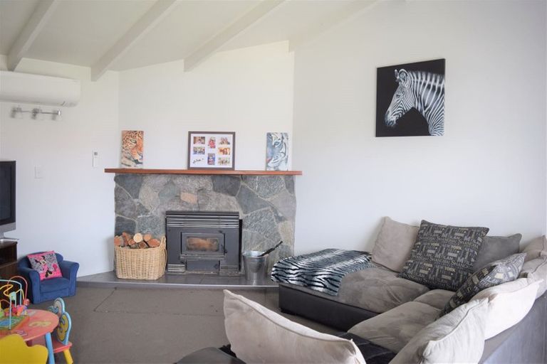 Photo of property in 16b Davie Street, Hokitika, 7810