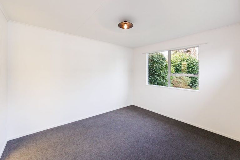 Photo of property in 6 Cremorne Avenue, Hokowhitu, Palmerston North, 4410