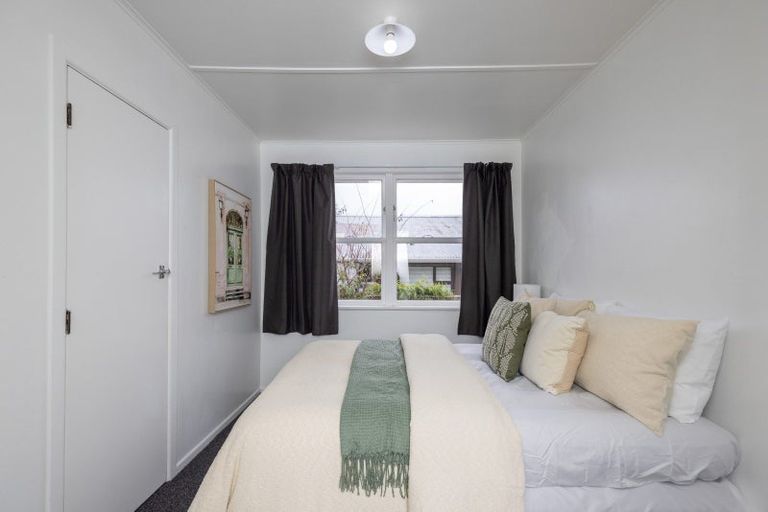 Photo of property in 17 Riwai Street, Paraparaumu, 5032