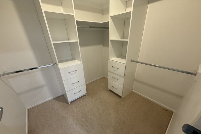 Photo of property in 30 Kestev Drive, Flat Bush, Auckland, 2016