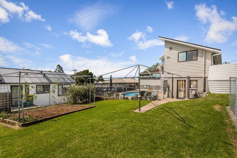 Photo of property in 24 Verbena Road, Birkdale, Auckland, 0626