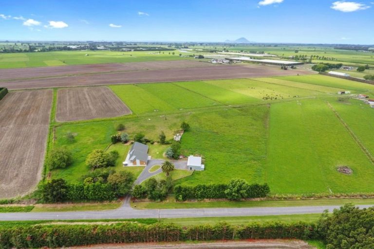 Photo of property in 28 Edgecumbe Soldiers Road, Edgecumbe, Whakatane, 3193