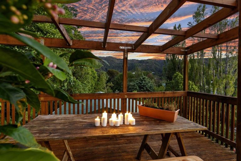 Photo of property in 53 Lowry Crescent, Stokes Valley, Lower Hutt, 5019