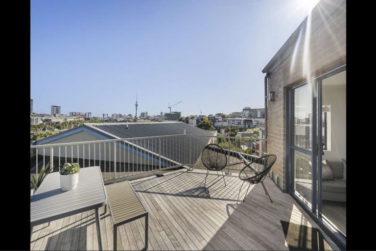 Photo of property in 4g/40 Charlotte Street, Eden Terrace, Auckland, 1021