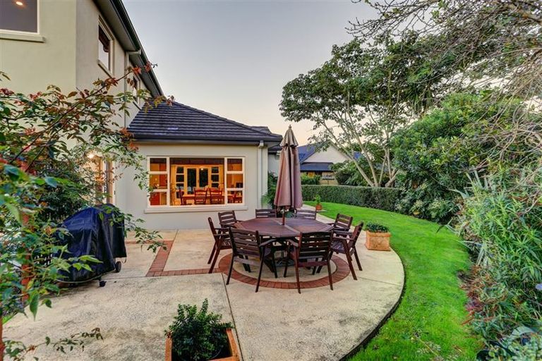 Photo of property in 10 Takapu Place, Huntington, Hamilton, 3210