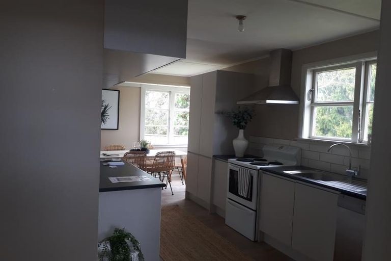 Photo of property in 121 Frankley Road, Frankleigh Park, New Plymouth, 4310