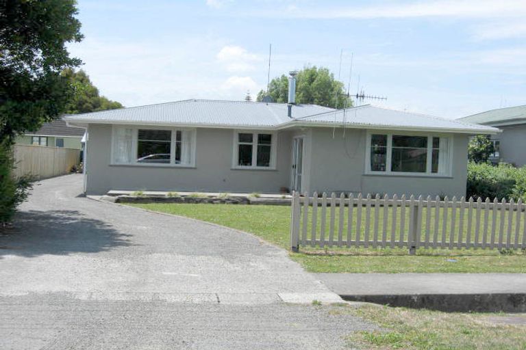 Photo of property in 152a South Street, Feilding, 4702