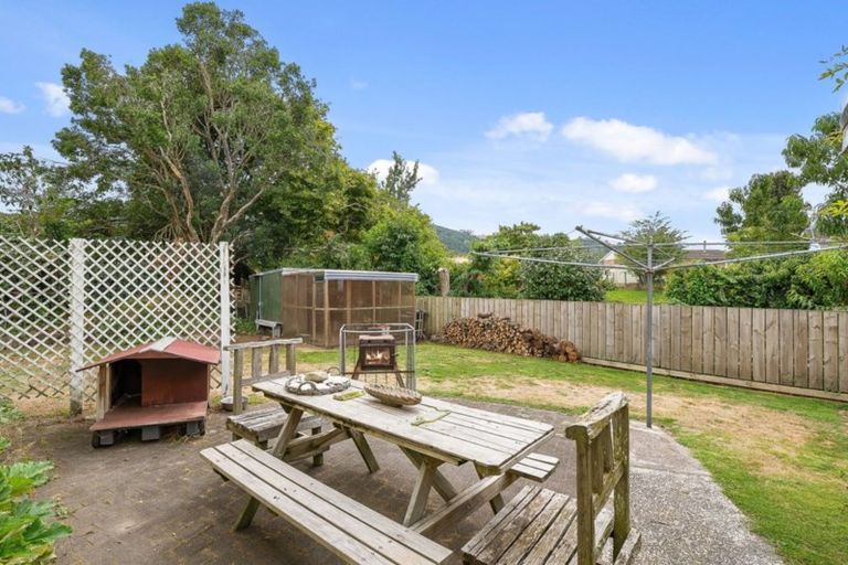 Photo of property in 10 Turquoise Place, Pukehangi, Rotorua, 3015