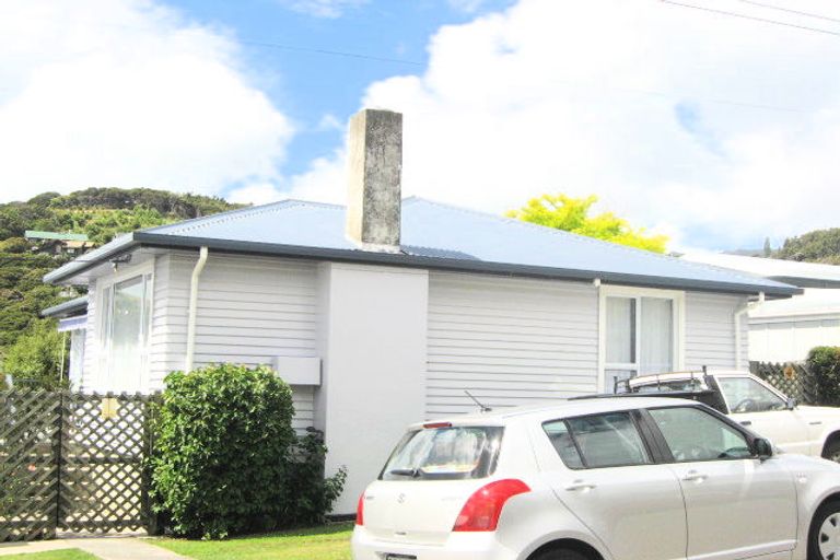 Photo of property in 21 Rue Benoit, Akaroa, 7520
