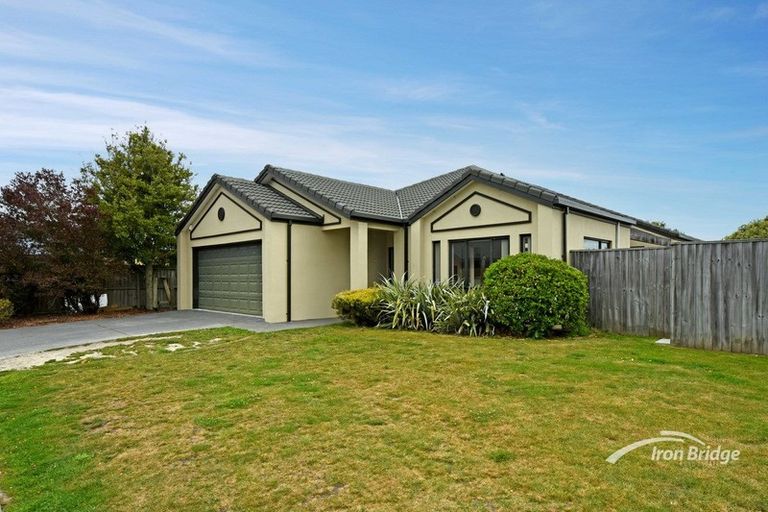 Photo of property in 65 Coolspring Way, Redwood, Christchurch, 8051