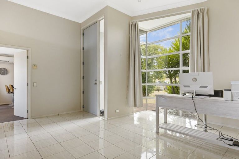 Photo of property in 19 Acacia Bay Road, Nukuhau, Taupo, 3330