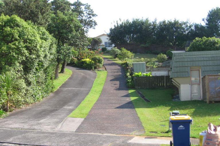 Photo of property in 23 King Richard Place, Browns Bay, Auckland, 0630